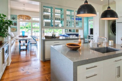 キッチン,収納,ガラス戸棚